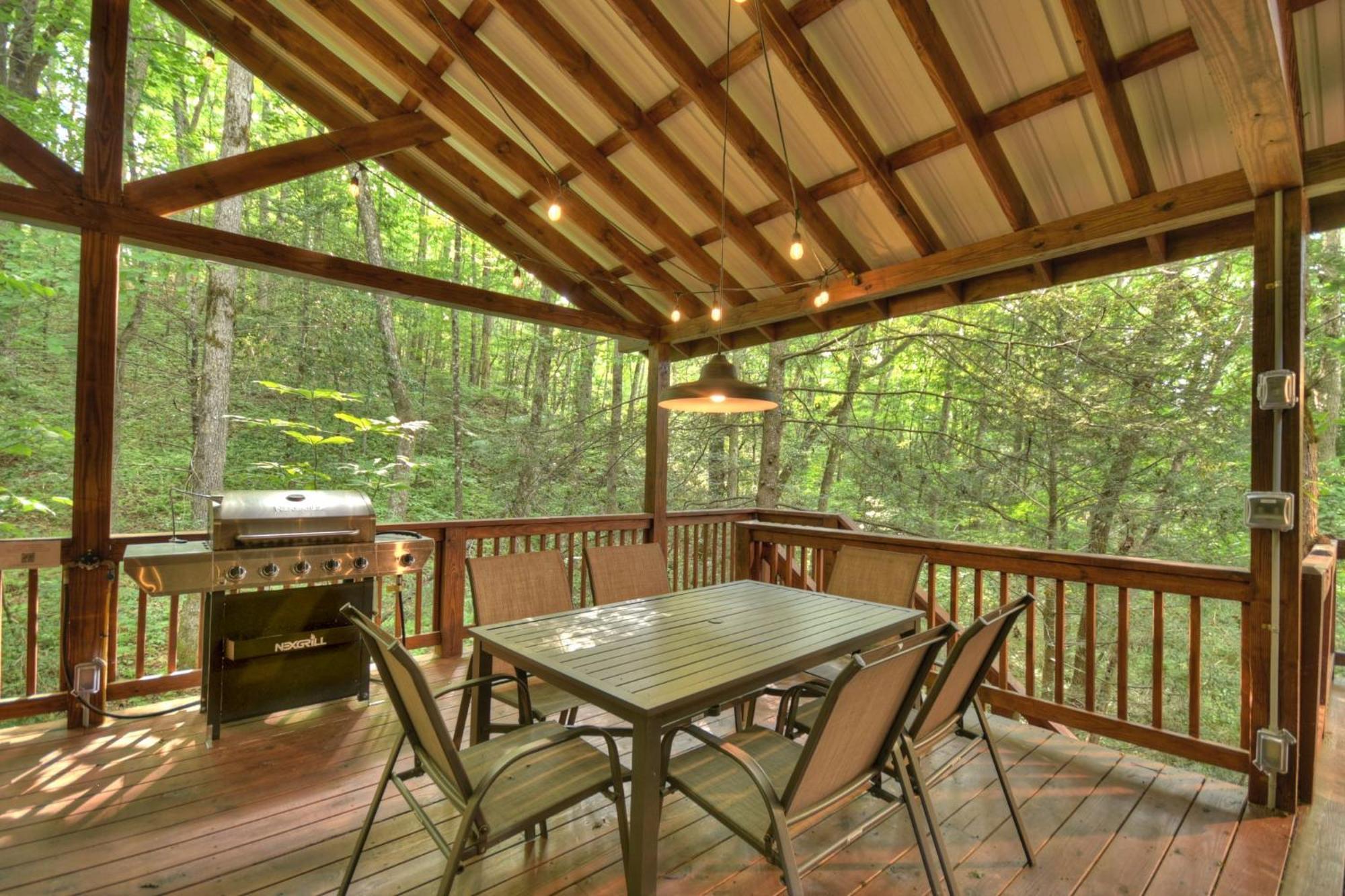 K6 Lodge Gather Around The Firepit Soak In The Hot Tub And Splash In The Creek Blue Ridge Extérieur photo