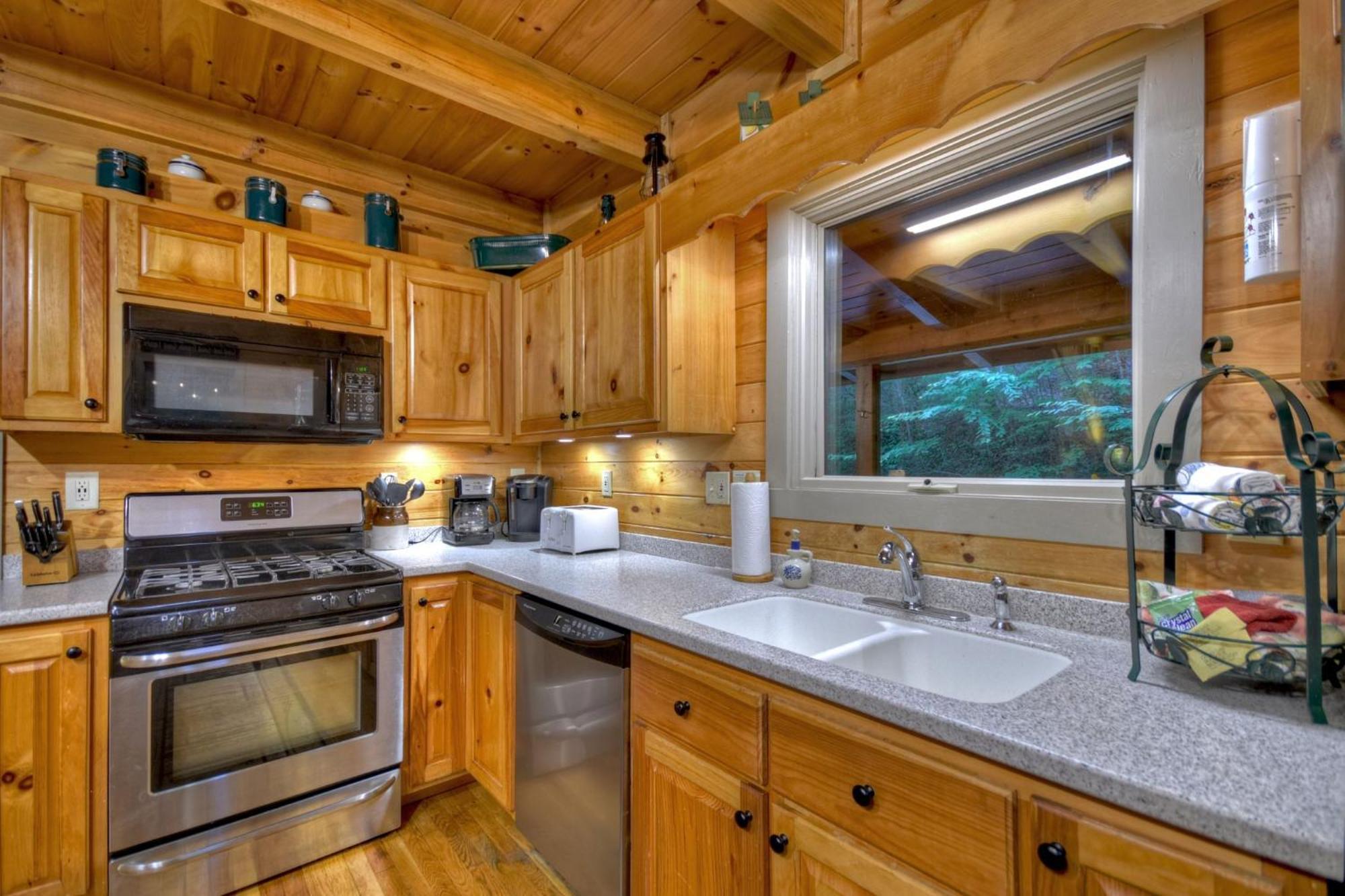 K6 Lodge Gather Around The Firepit Soak In The Hot Tub And Splash In The Creek Blue Ridge Extérieur photo
